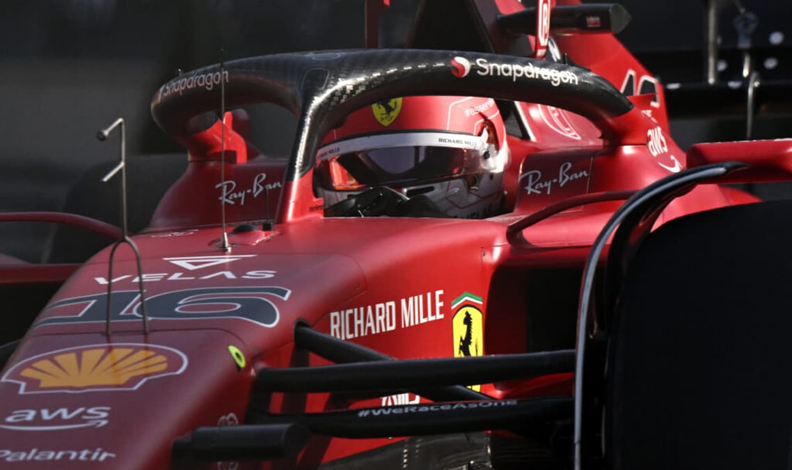 Charles Leclerc dominou o primeiro dia de treinos do GP de Mônaco (Foto: Andrej Isakovic/AFP)