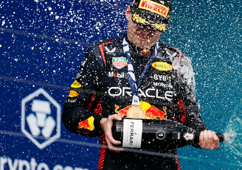 Max Verstappen celebra vitória contundente em Miami (Foto: Red Bull Content Pool)