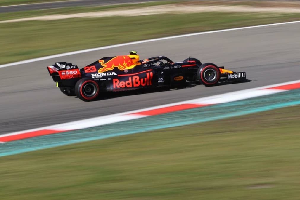 Segurança em primeiro lugar, Verstappen (Foto: Getty Images/Red Bull Content Pool)