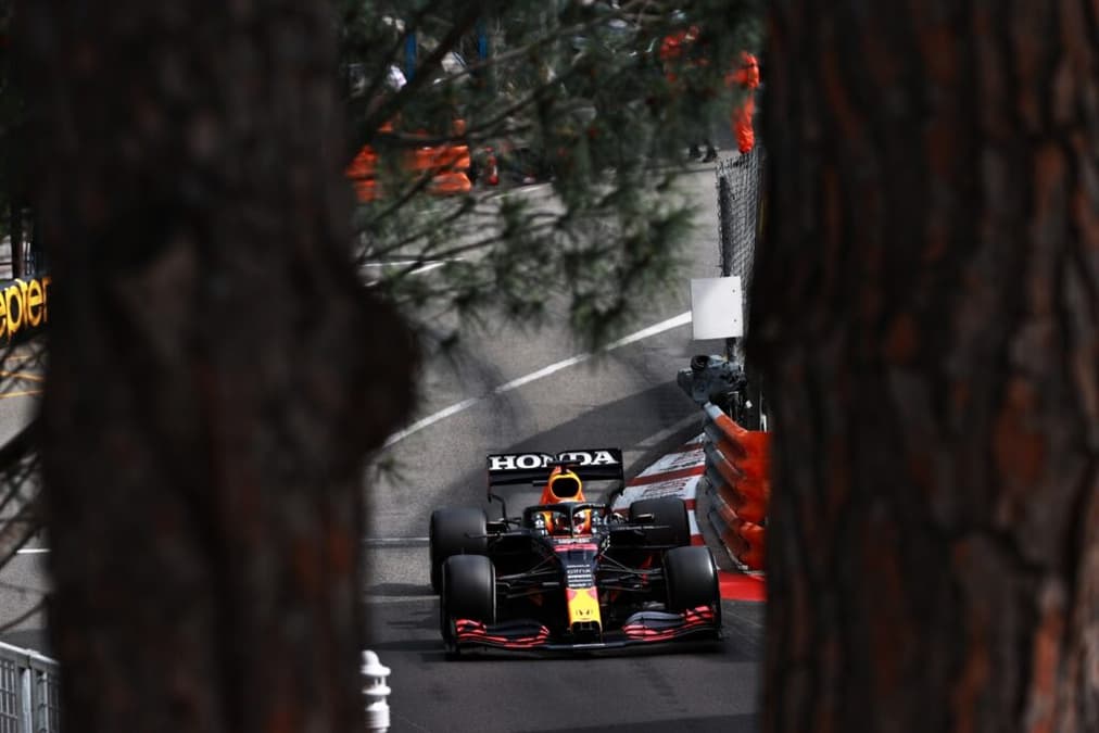 Max Verstappen conquistou a primeira vitória no Principado de sua carreira, chegando a 14 triunfos na F1 (Foto: Red Bull Pool Content/ Getty Images)