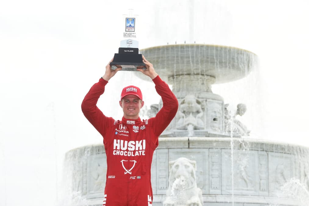 Marcus Ericsson voltou a vencer depois de quase 8 anos (Foto: Indycar)