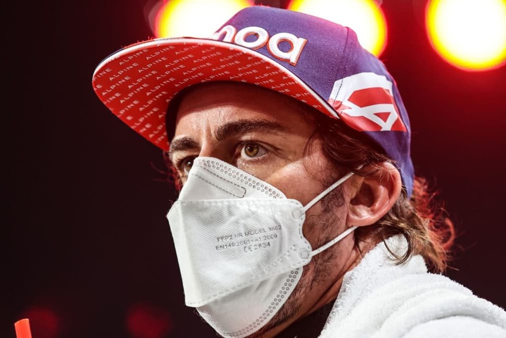 Fernando Alonso vê sua idade como uma vantagem na F1 (Foto: Alpine)