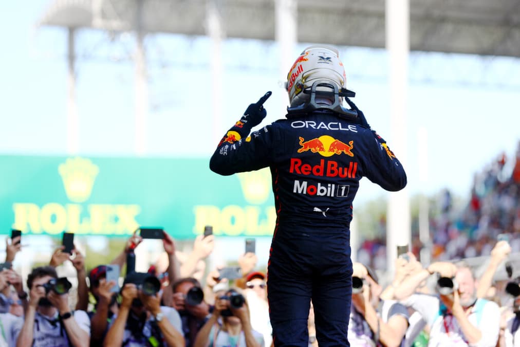 Max Verstappen ampliou liderança do campeonato com vitória em Baku (Foto: Red Bull Content Pool)