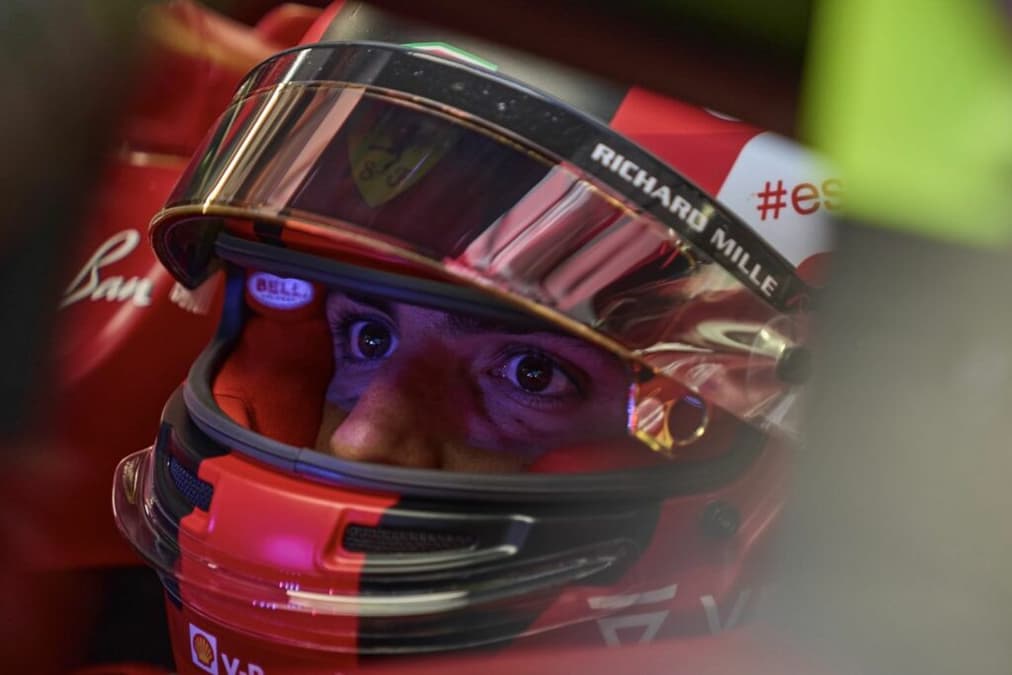 Carlos Sainz e seu mantra (Foto: Ferrari)