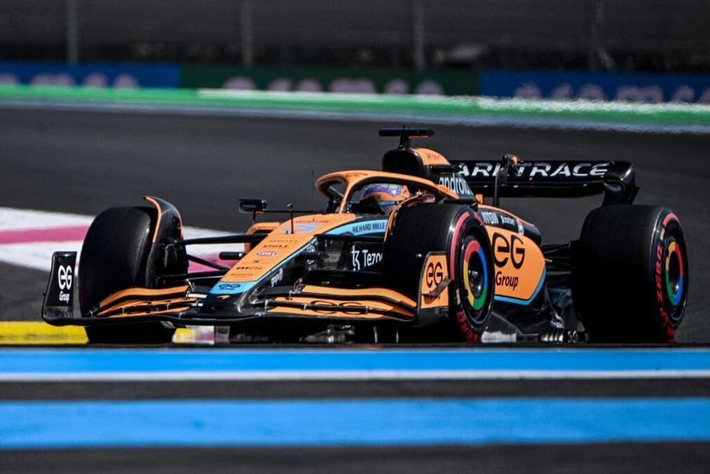 Daniel Ricciardo está muito perto de ficar fora da McLaren (Foto: AFP)