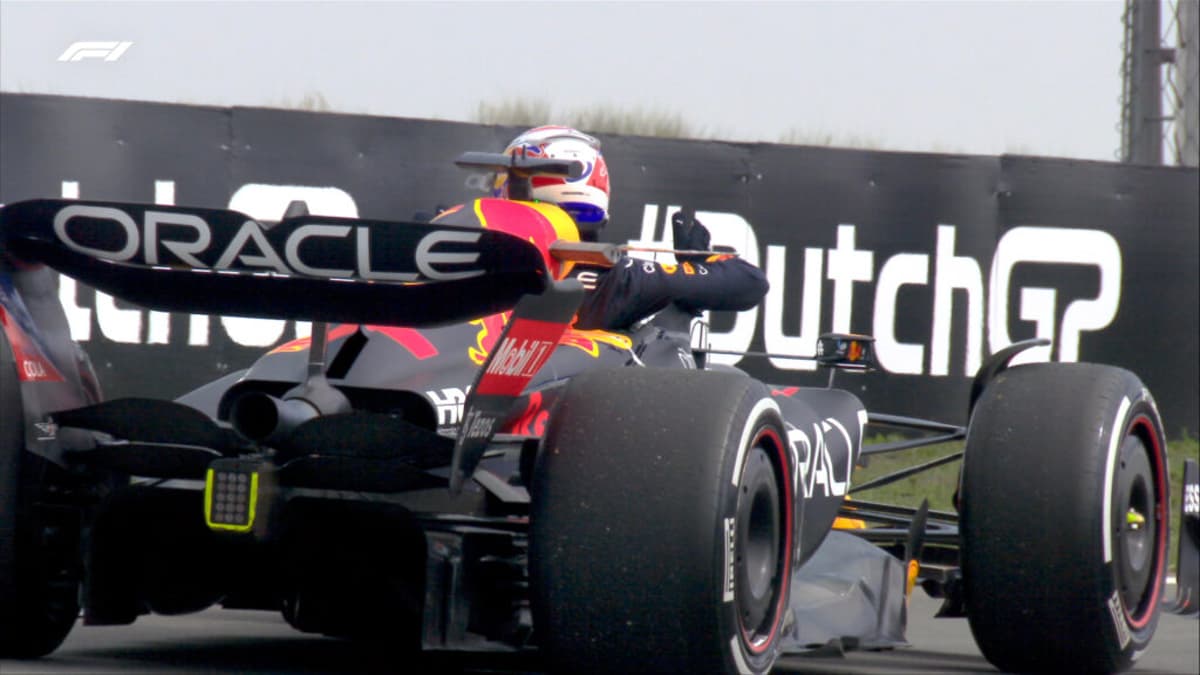 Max Verstappen teve problemas no carro (Foto: Reprodução/F1TV)