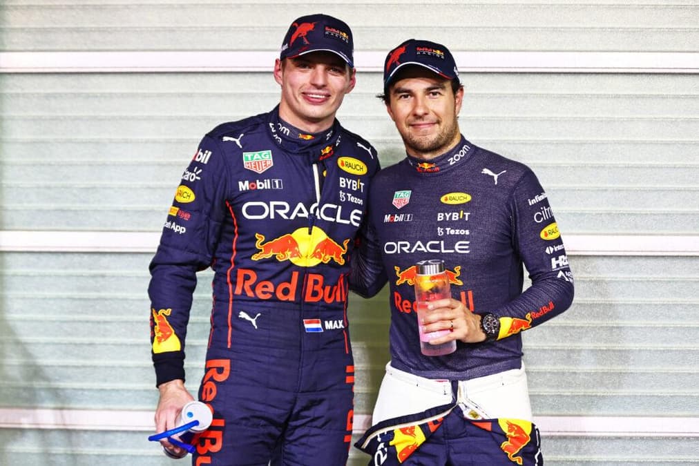 Max Verstappen e Sergio Pérez fecham a primeira fila em Abu Dhabi (Foto: Red Bull Content Pool)