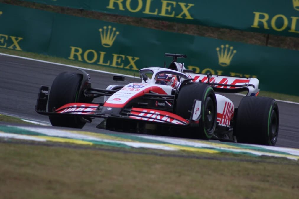 Kevin Magnussen fez a primeira pole da história da Haas (Foto: Rodrigo Berton/Grande Prêmio)