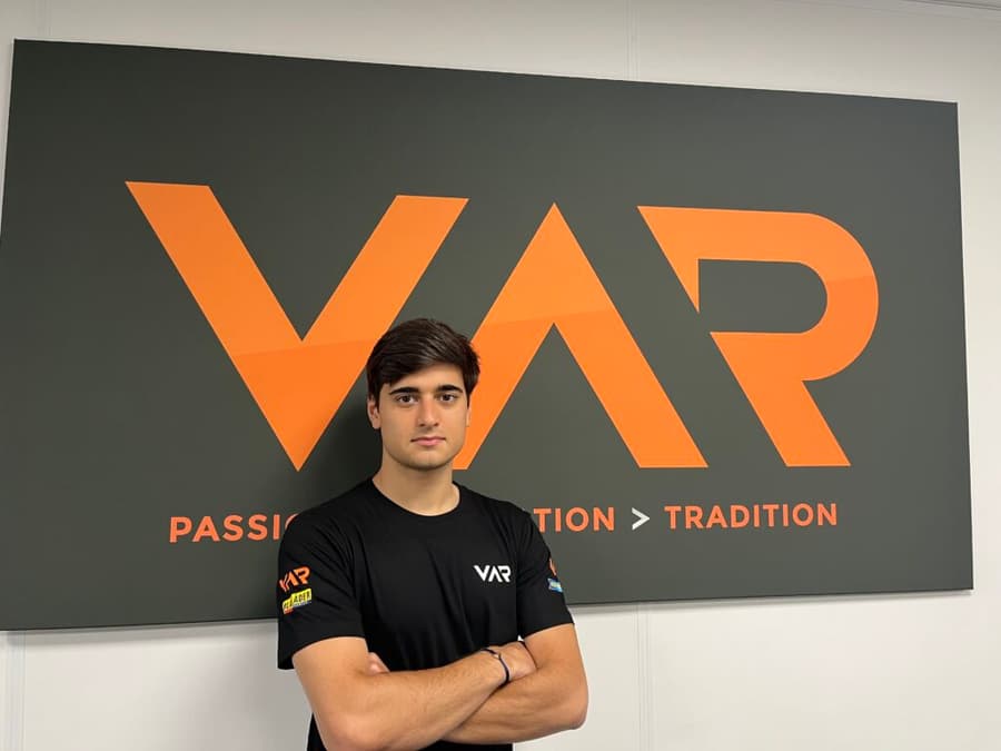 Caio Collet é o novo piloto da VAR (Foto: Divulgação)