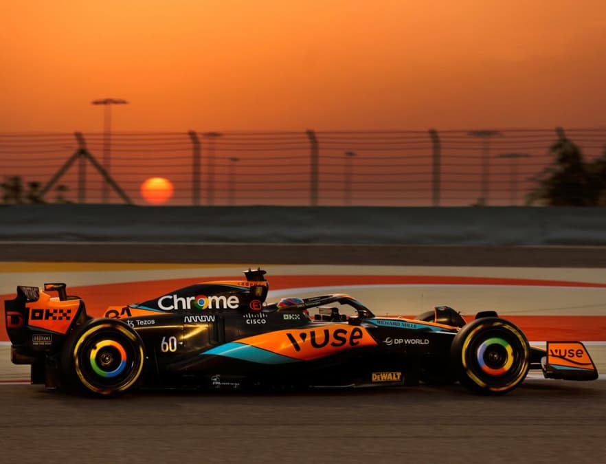A McLaren não pontuou na estreia da F1 2023, no Bahrein  (Foto: McLaren)