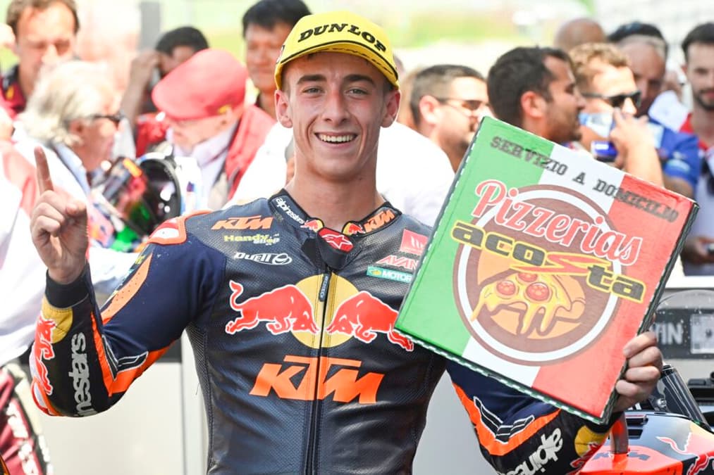 Acosta vai subir para a MotoGP em 2024 (Foto: Ajo)