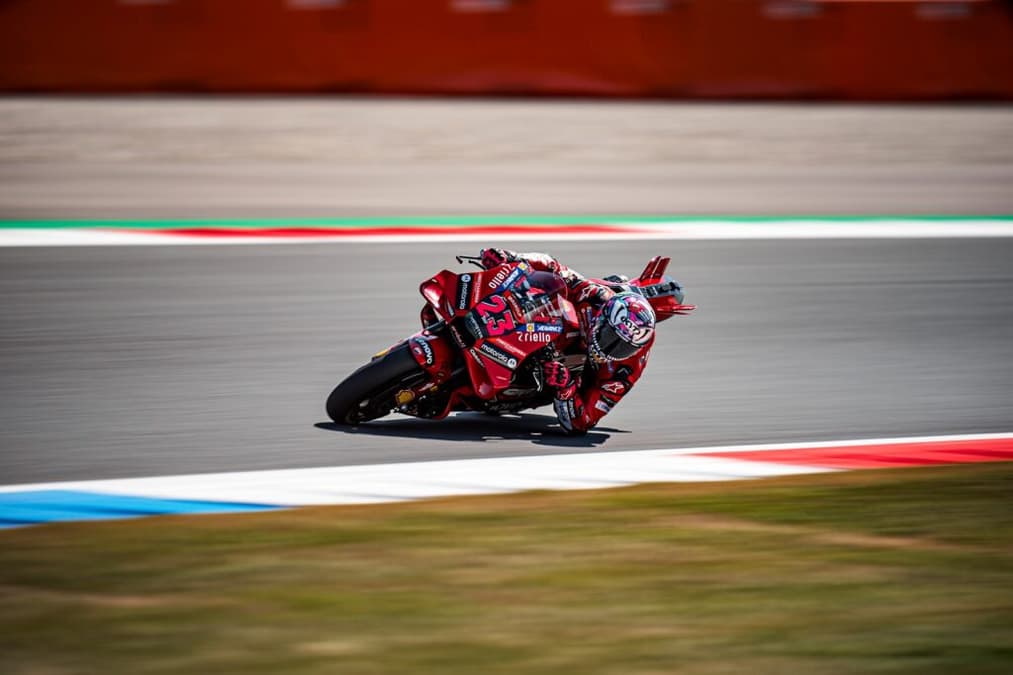 Enea Bastianini volta às pistas neste fim de semana (Foto: Ducati)