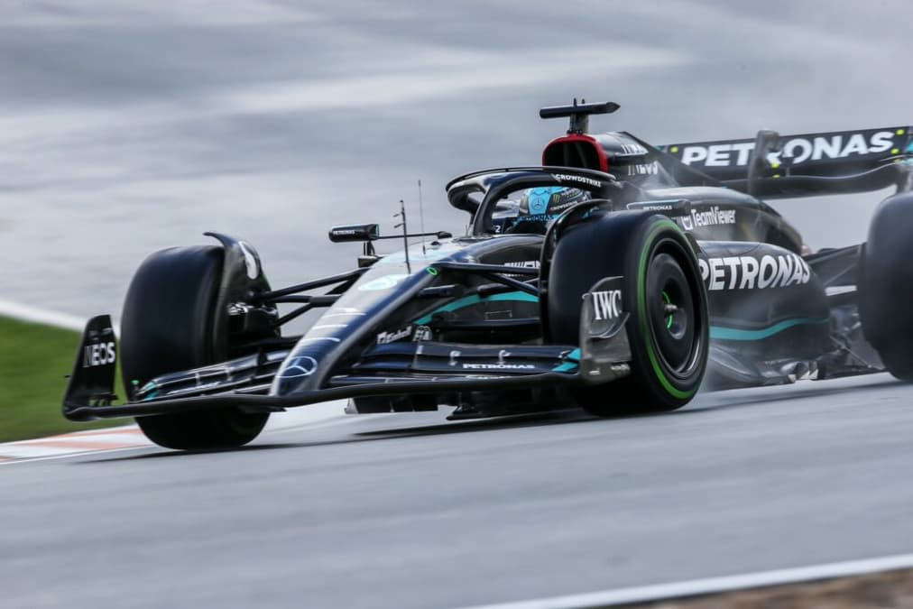 George Russell rechaçou ideia de que Mercedes está isolada como segunda força da F1 2023 (Foto: Mercedes)