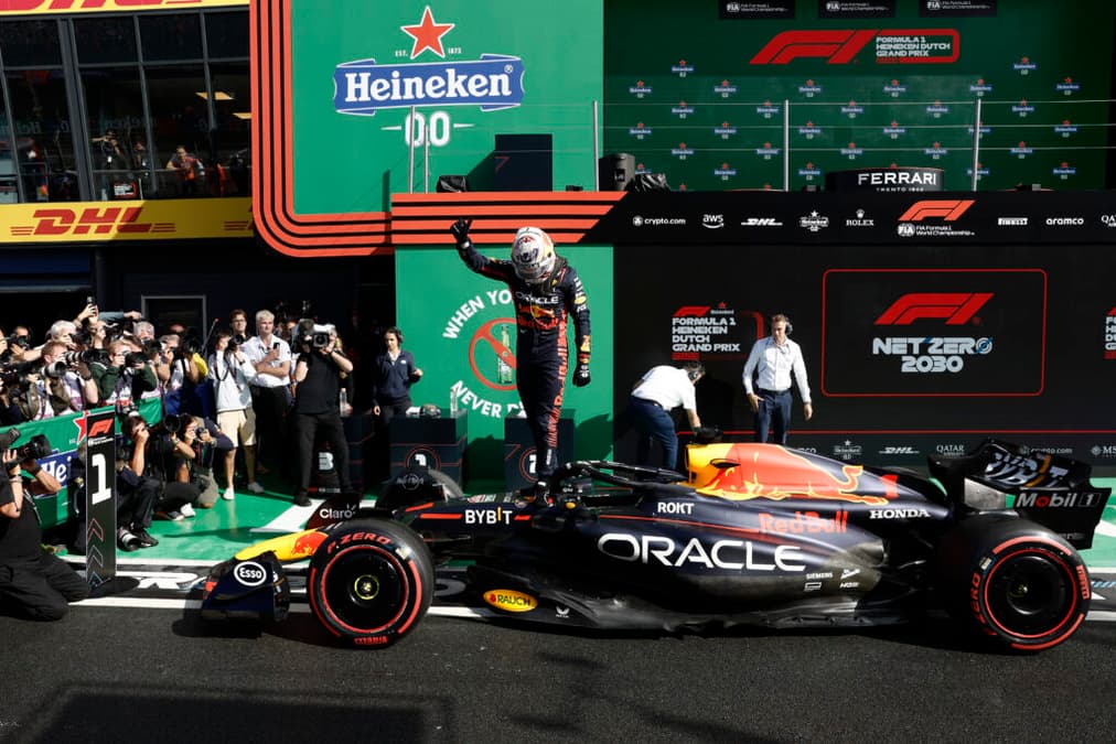 Max Verstappen conseguiu sua oitava pole-position em 2023 (Foto: AFP) 