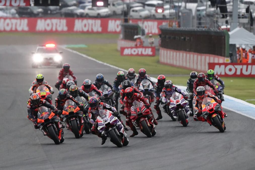 Largada da MotoGP no Japão no ano passado (Foto: Red Bull Content Pool)