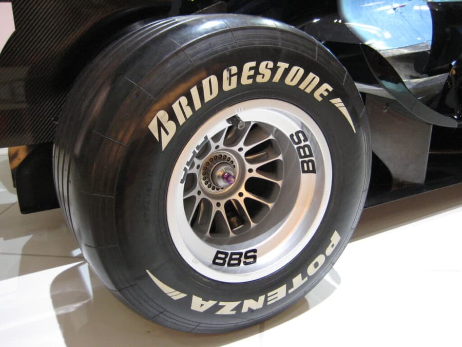 Fórmula E terá pneus Bridgestone a partir da temporada 2026/27 (Foto: Bridgestone)
