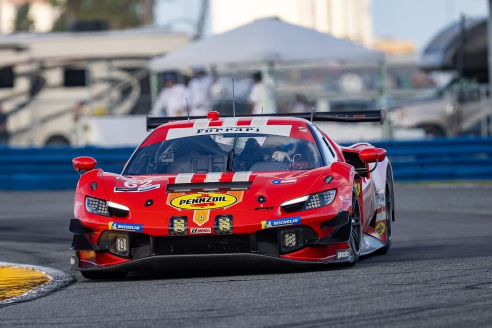Daniel Serra venceu a classe GTD Pro com a Ferrari em Daytona (Foto: IMSA)