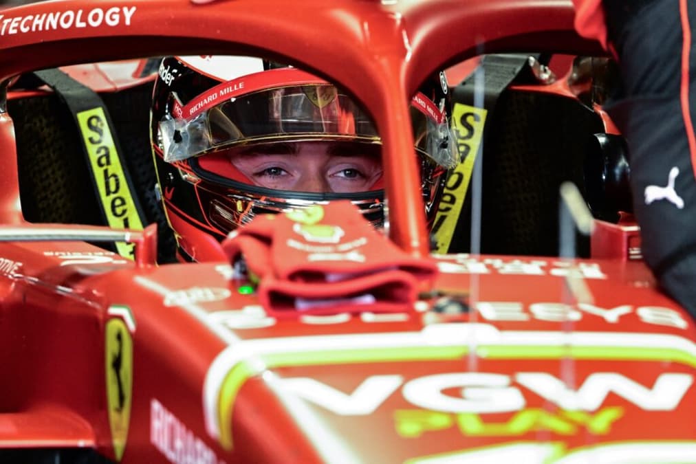 Ferrari vê final de semana comprometido por Q1, mas reforça confiança em Leclerc (Foto: AFP)