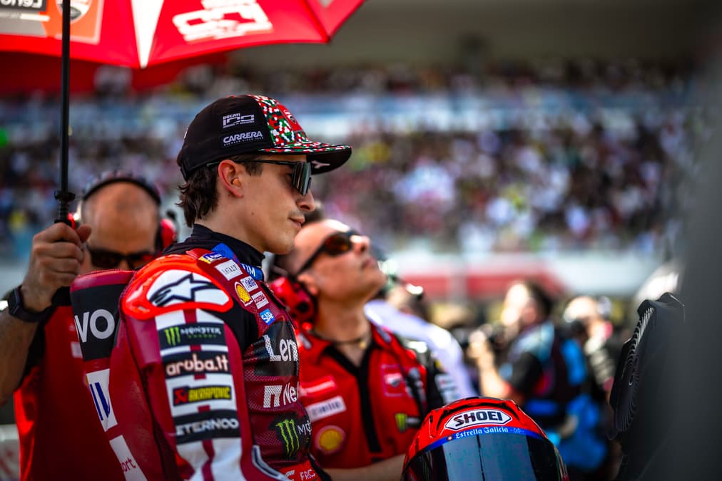 FIM atualiza regra de entrada no pit-lane após polêmica com Marc Márquez em Jerez