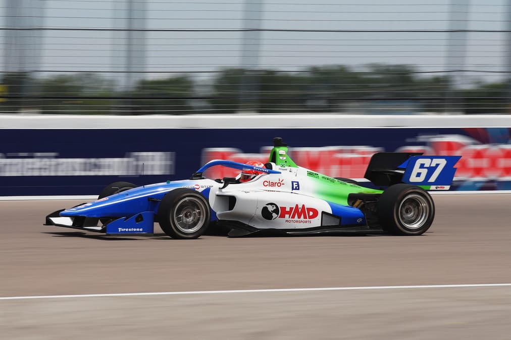 Rowe dá show em St. Louis e vence etapa da Indy NXT após largar em último. Fittipaldi é 13º