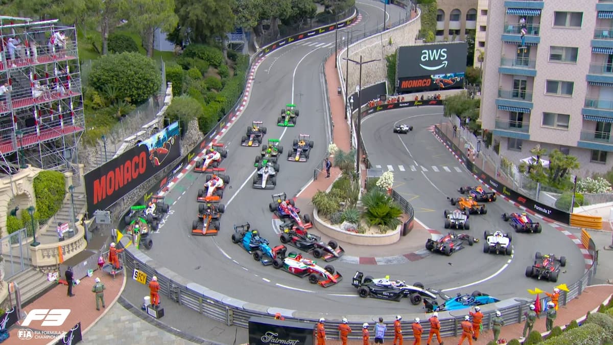 Yamakoshi resiste ao caos e vence sprint da F3 em Mônaco. Clerot é 4º