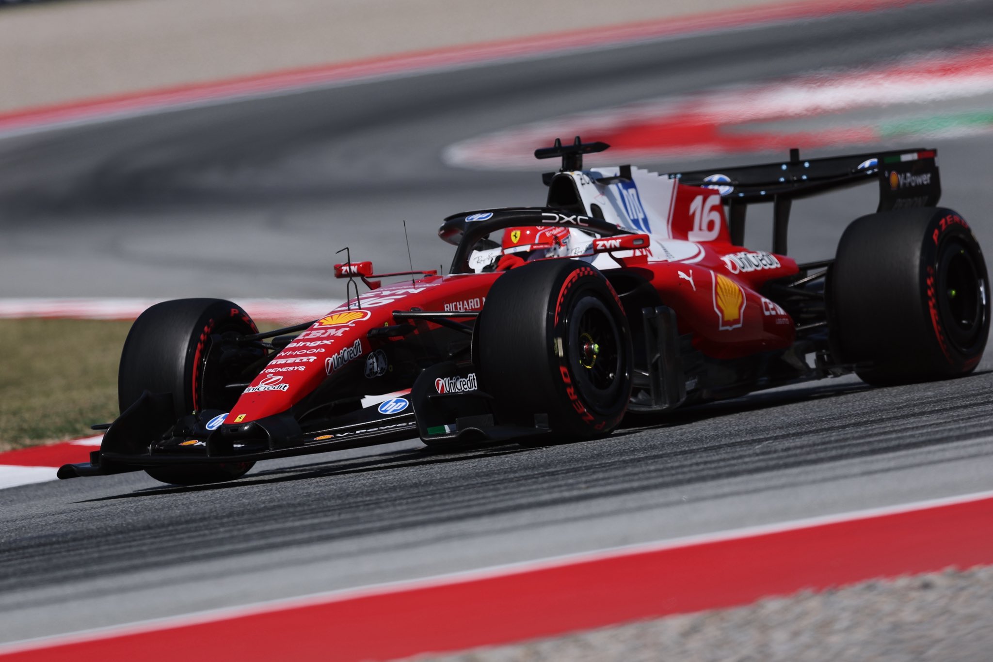 Ferrari mira motor da Mercedes e planeja atualização para GP da Áustria