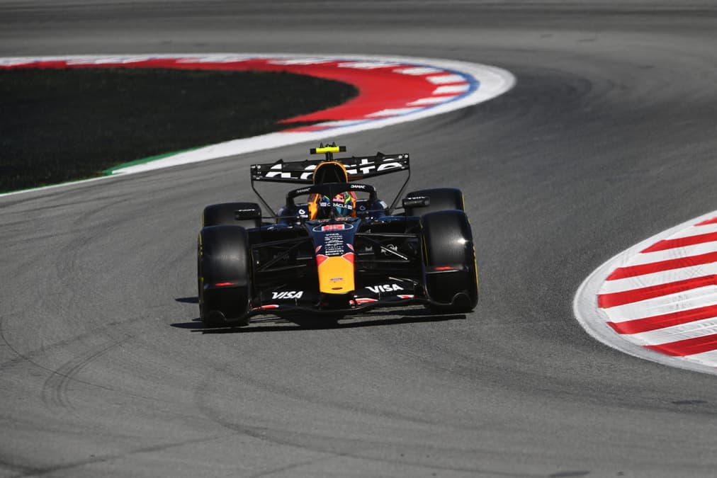 “Não sou uma máquina”: Hadjar volta a reclamar de sistema de largada da Red Bull