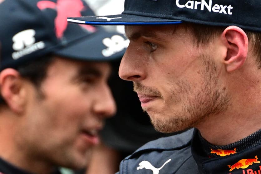 Pérez e Verstappen se desentenderam em Interlagos (Foto: Sébastien Bozon/AFP)