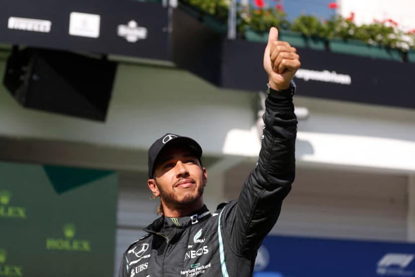 Lewis Hamilton fez história com a Mercedes na F1 (Foto: AFP)
