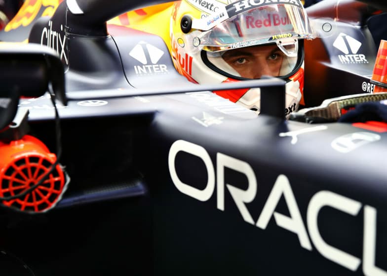 Max Verstappen vai larga da pole no Bahrein (Foto: Red Bull Content Pool)