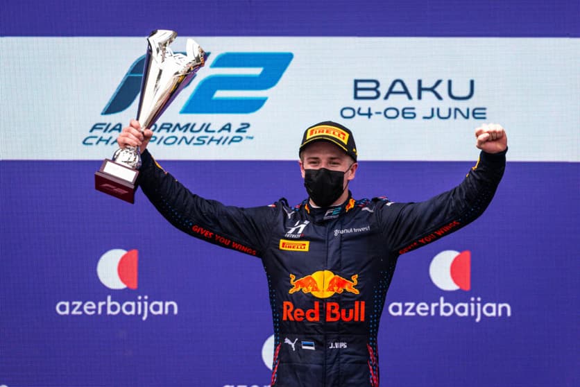 Jüri Vips foi o grande nome da Fórmula 2 no Azerbaijão ao vencer duas das três corridas da rodada (Foto: Red Bull Content Pool)
