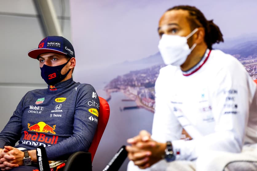 Max Verstappen e Lewis Hamilton disputam o título da F1 em 2021 (Foto: Andy Hone/Getty Images/Red Bull Content Pool)
