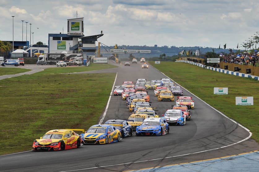 Goiânia recebe a abertura do campeonato 2020 da Stock Car (Foto: Duda Bairros/Vicar)