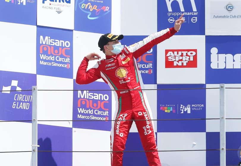 Gianluca Petecof lidera o campeonato (Foto: Prema Powerteam)