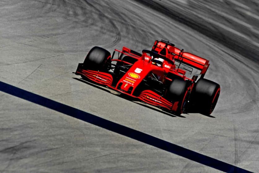 Sebastian Vettel novamente ficou no Q2 e larga em 11º (Foto: Ferrari)