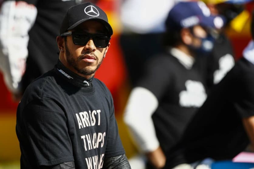 Lewis Hamilton se engajou na luta contra o racismo neste ano (Foto: Mercedes)