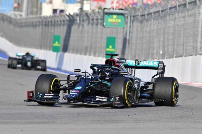 Lewis Hamilton não foi bem em Sóchi (Foto: LAT Images/Mercedes)