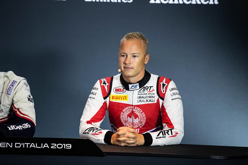 Nikita Mazepin correu na Fórmula 2 em 2020 e estreia na F1 no próximo ano (Foto: ART Grand Prix)