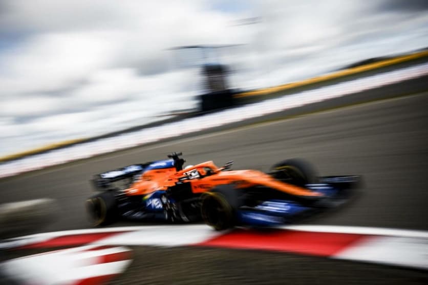 Carlos Sainz ficou insatisfeito com a performance do carro da McLaren neste sábado (Foto: McLaren)
