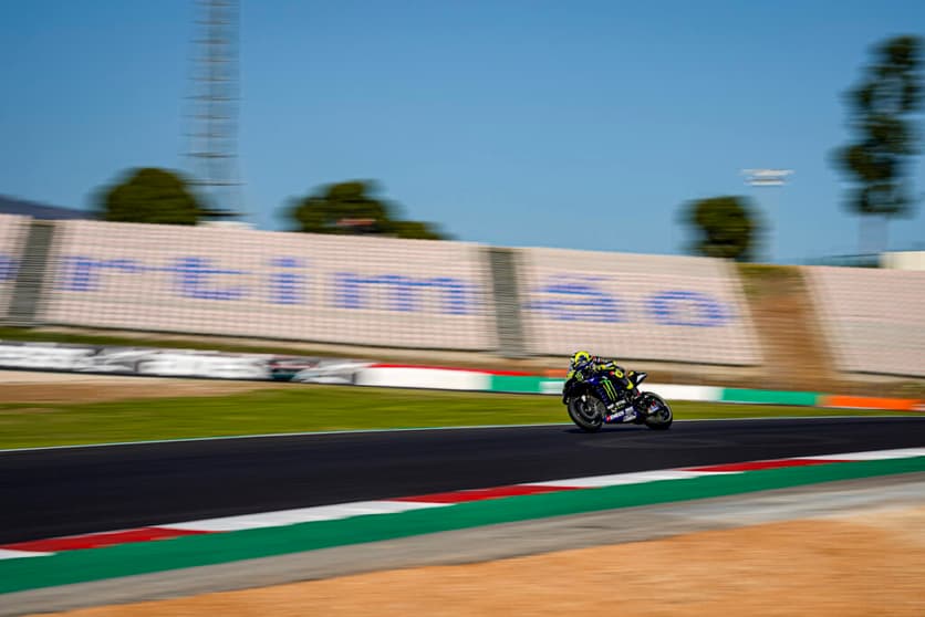 Valentino Rossi encerrou a história no time de fábrica da Yamaha em Portimão (Foto: Yamaha)