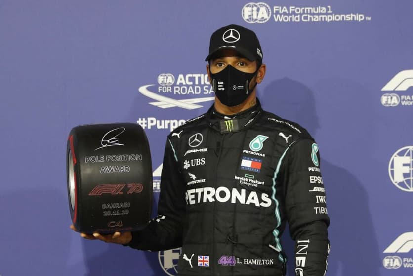 Lewis Hamilton deve ficar na F1, indicou o pai (Foto: Mercedes)