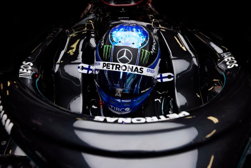 Valtteri Bottas em ação no treino livre 2 do GP de Abu Dhabi (Foto: Mercedes)