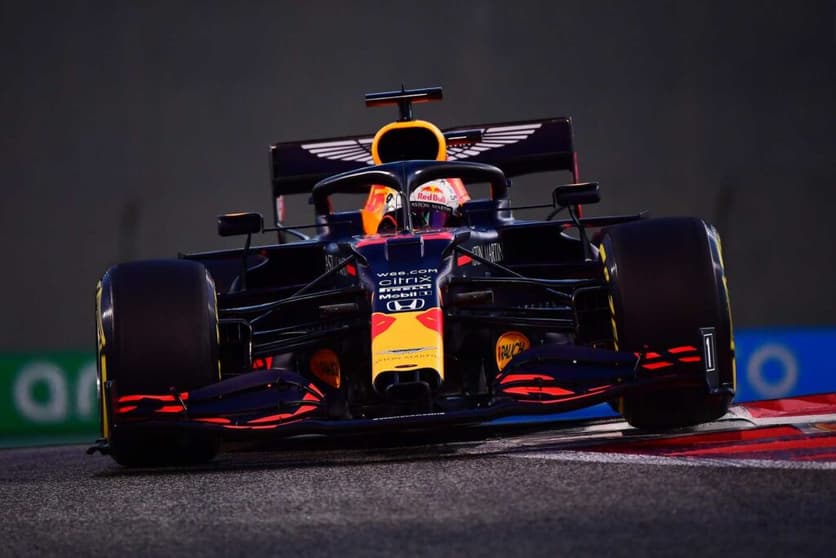 Verstappen conquistou a pole-position derradeira de 2020 na F1 (Foto: Red Bull Content Pool)