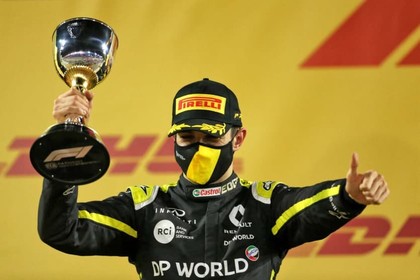Esteban Ocon celebrou seu primeiro pódio na Fórmula 1 em Sakhir (Foto: Renault)