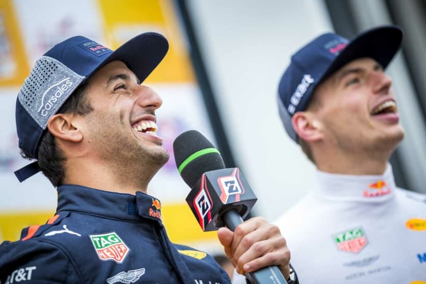 Daniel Ricciardo e Mac Verstappen juntos pela Red Bull (Foto: Red Bull Content Pool)