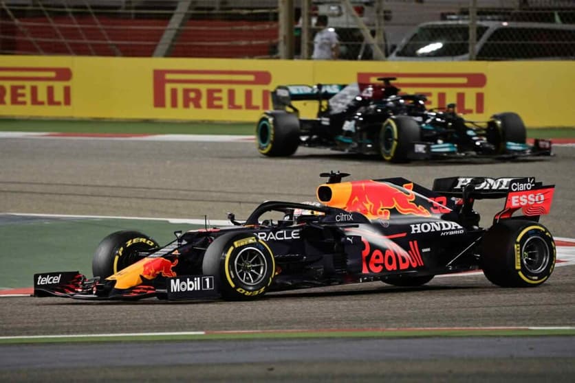 Bottas entende que a Mercedes hoje está atrás da Red Bull na Fórmula 1 (Foto: AFP)