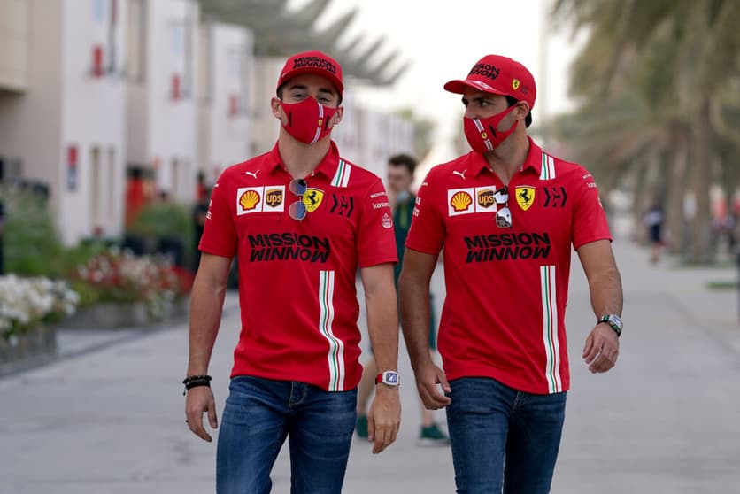 Charles Leclerc foi superado por Carlos Sainz na primeira parte da temporada 2021 da F1 (Foto: Scuderia Ferrari)