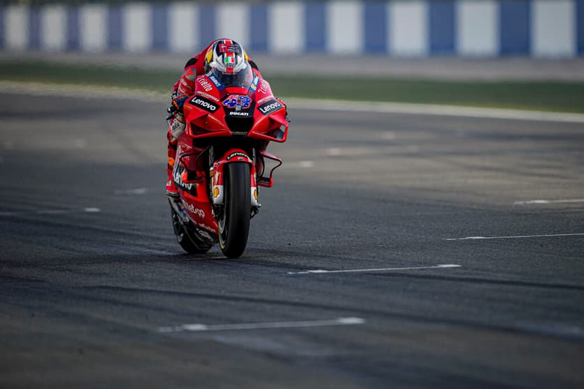 Jack Miller foi o mais rápido nos treinos livres e se garantiu no Q2 (Foto: Ducati)