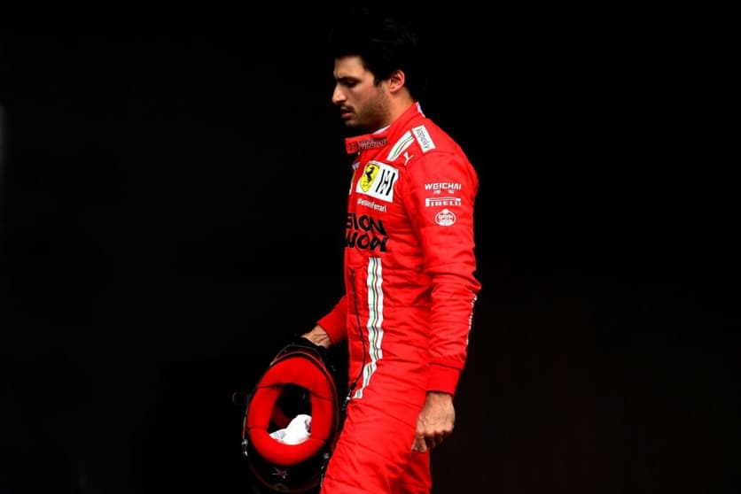 Carlos Sainz tem o título mundial como grande meta na F1 (Foto: Ferrari)