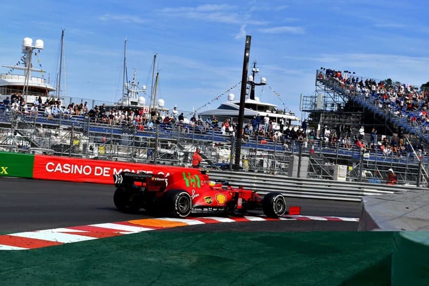 Carlos Sainz brilhou em Monte Carlo (Foto: Ferrari)